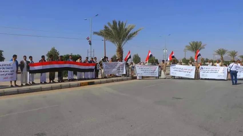 أبناء صعدة ينددون بأحكام الإعدام ووفاة أسير ومختطف تحت التعذيب في سجن تابع لمليشيا الحوثي