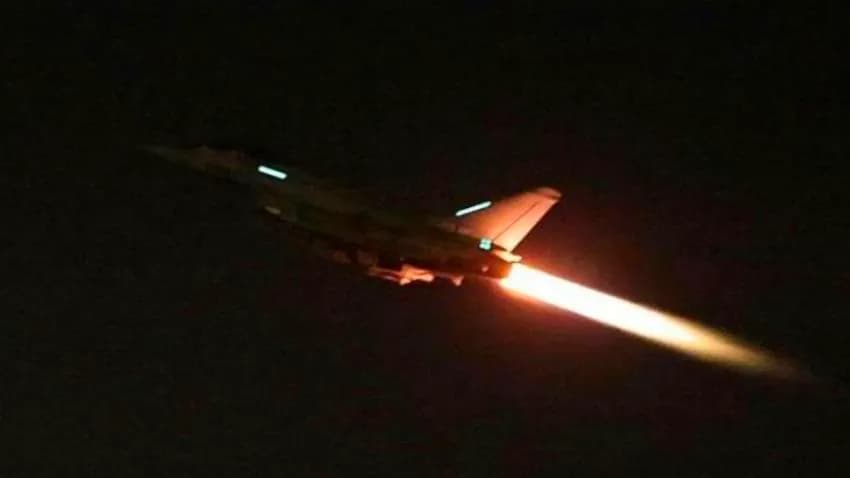 تجدد الغارات الأمريكية على مواقع للحوثيين في مأرب والجوف وجزيرة كمران